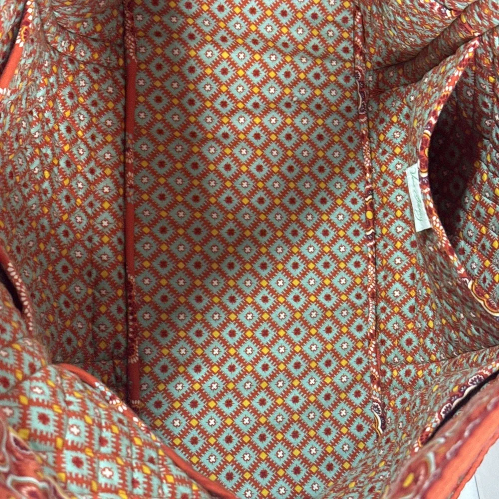 Vera Bradley Xtra Large Shopper Tote Paprika Print